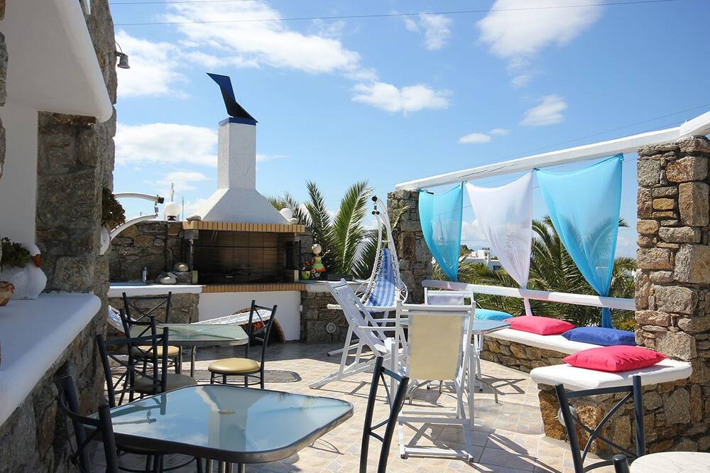 Photo of Outdoor in Glastros