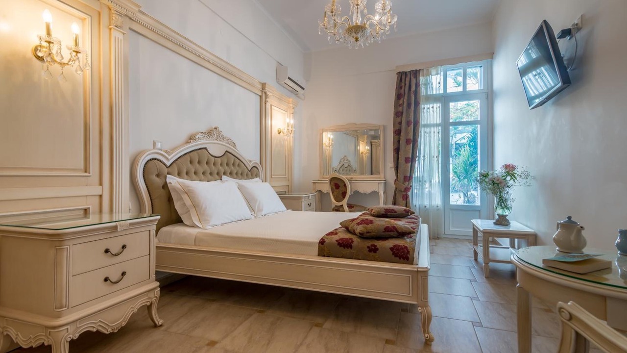 Photo of Bedroom in Adamas