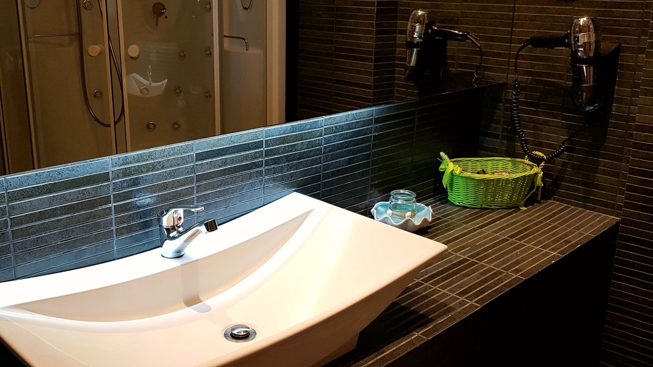 Photo of Bathroom in Neapoli