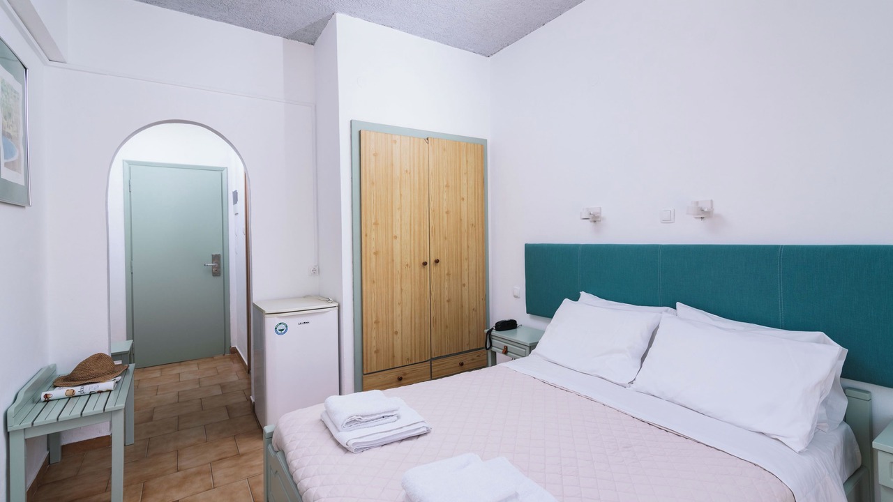 Photo of Bedroom in Matala