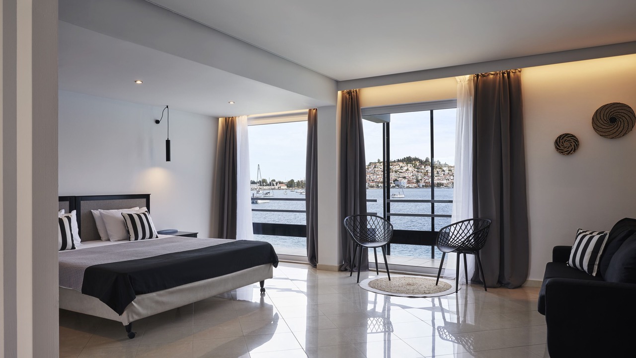 Photo of Bedroom in Poros