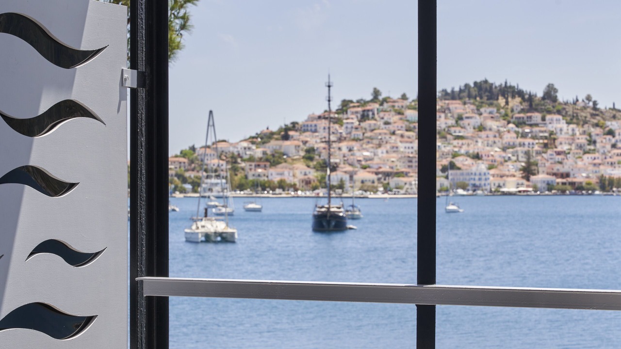 Photo of Bedroom in Poros