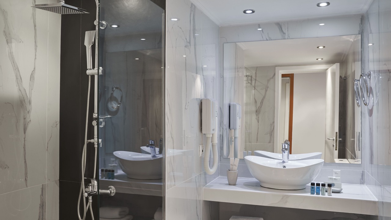 Photo of Bathroom in Poros
