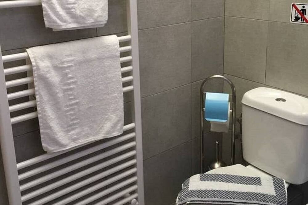 Photo of Bathroom in Mytilene