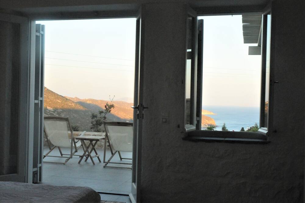 Photo of Bedroom in Kampos