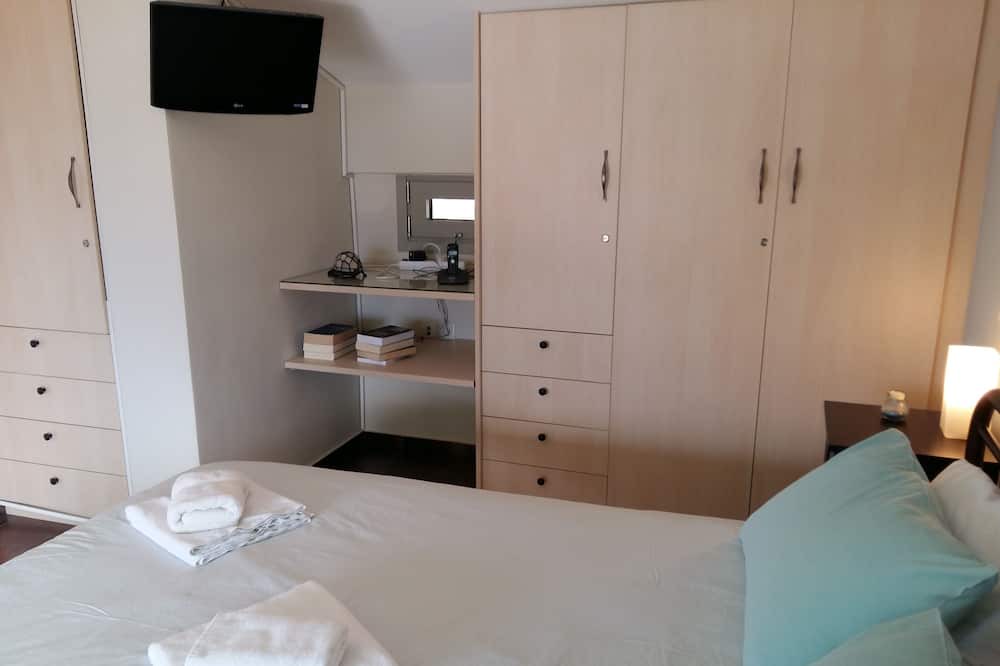 Photo of Bedroom in Charakas