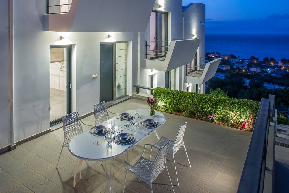 Photo of Patio Balcony in Melissi