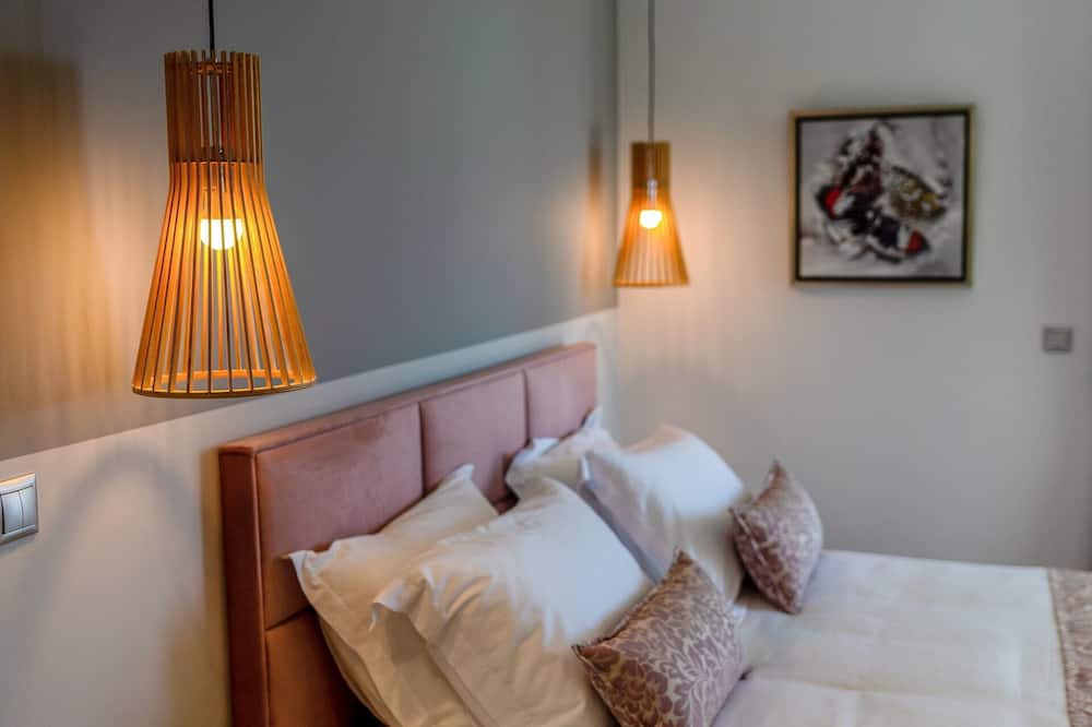 Photo of Bedroom in Adele
