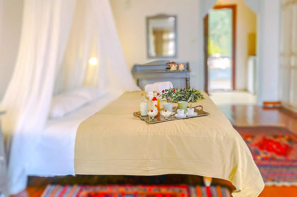 Photo of Bedroom in Papa Nero