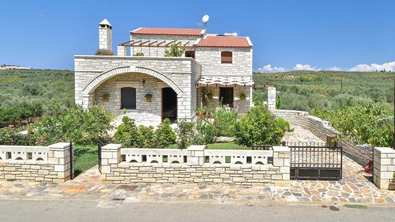 Photo of Outdoor in Margarites