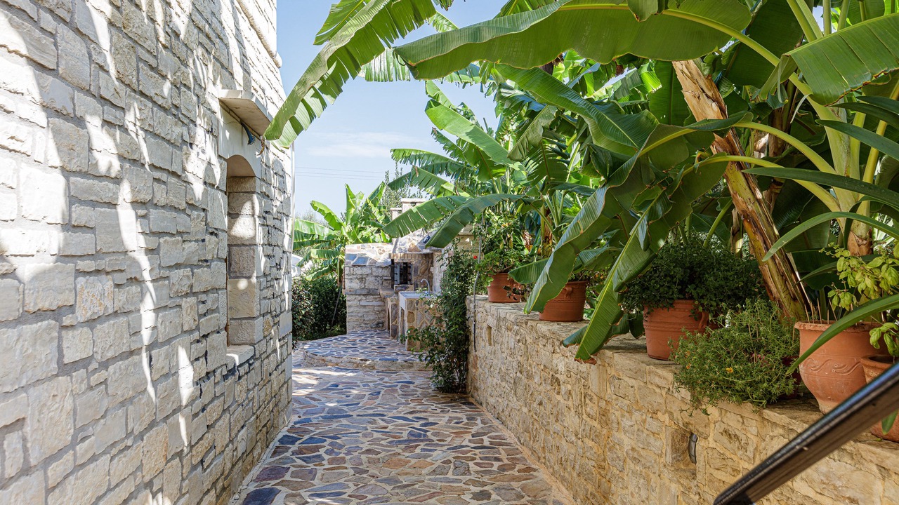 Photo of Outdoor in Margarites