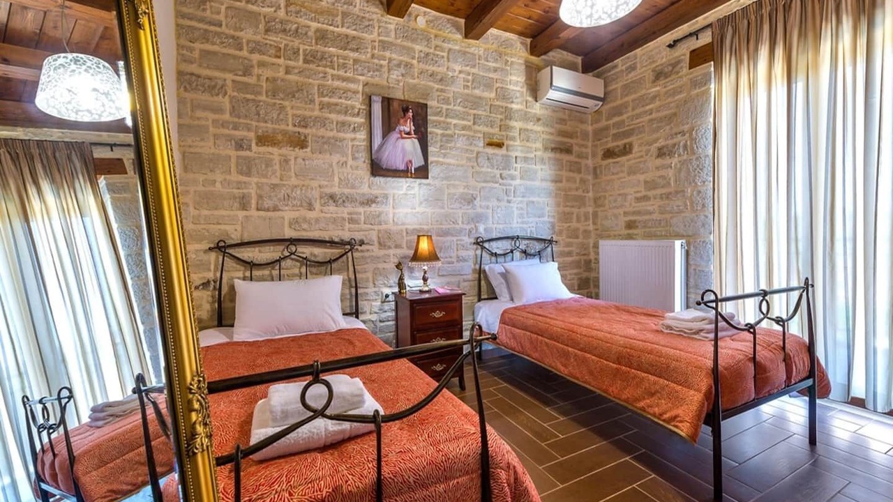 Photo of Bedroom in Margarites