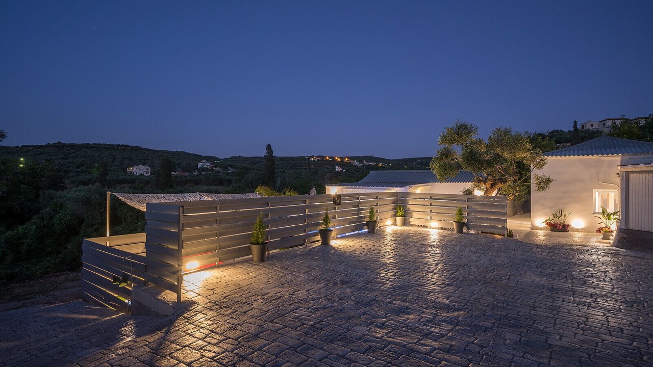 Photo of Outdoor in Sirili