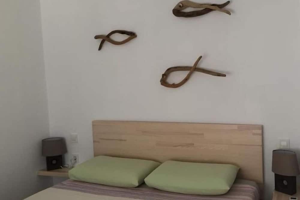 Photo of Bedroom in Plakalona