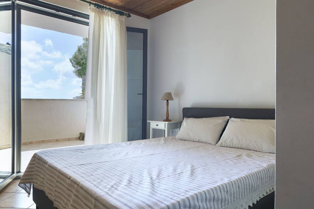 Photo of Bedroom in Koundouros