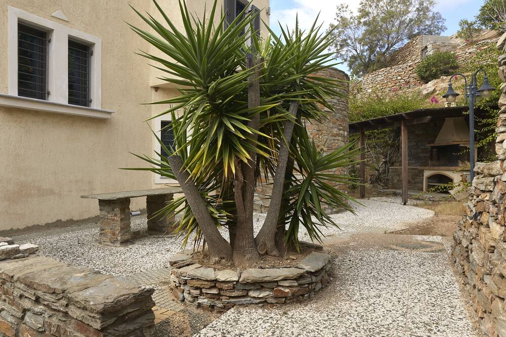 Photo of Outdoor in Koundouros