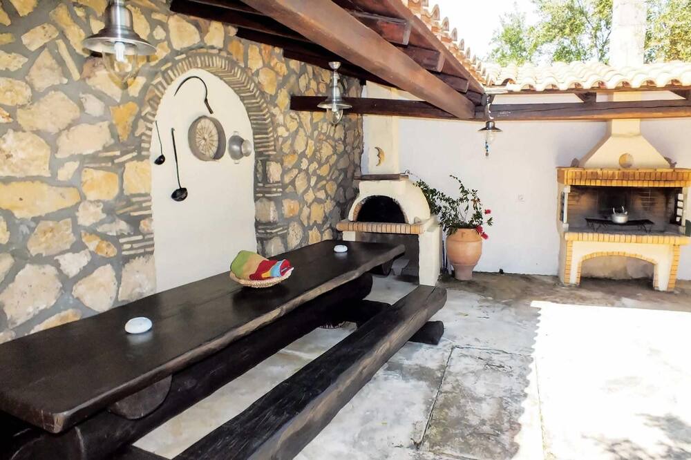 Photo of Bedroom in Drosia