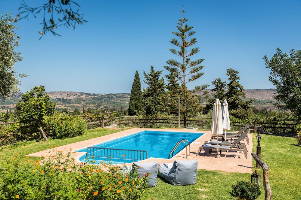Photo of Outdoor in Filippos