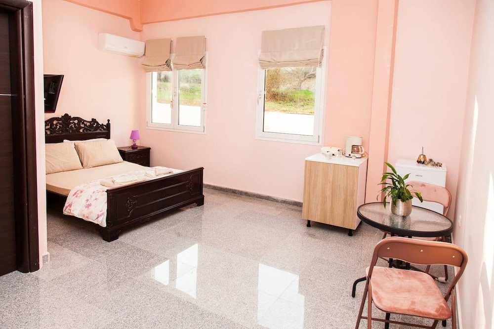 Photo of Bedroom in Markopoulo Mesogaias