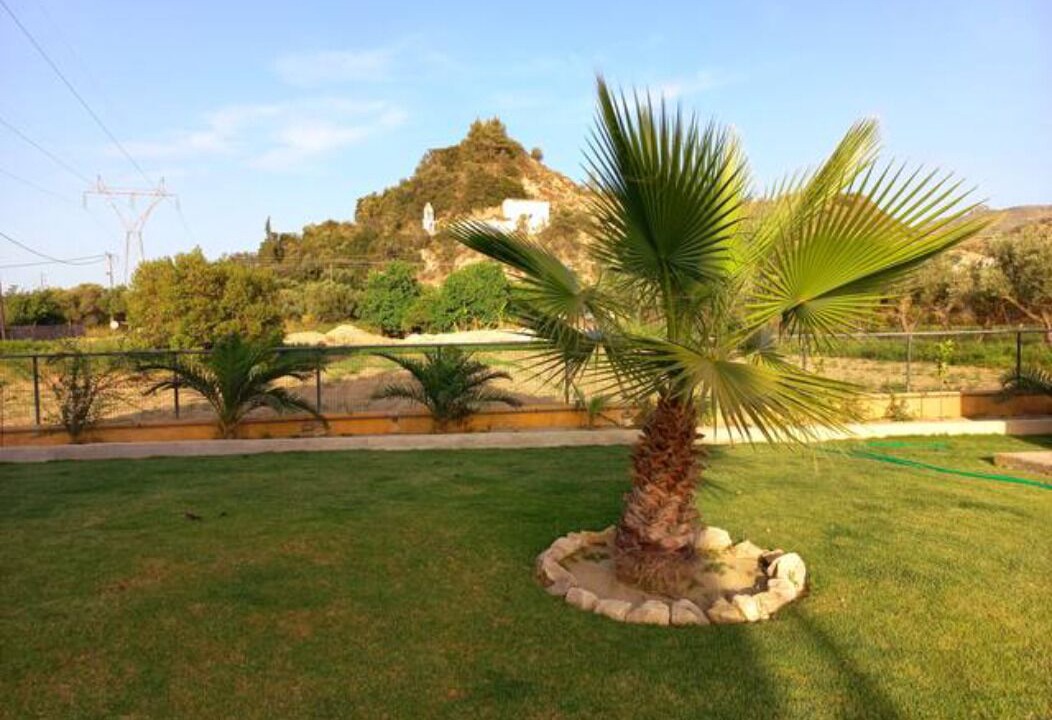 Photo of Outdoor in Gaitanion