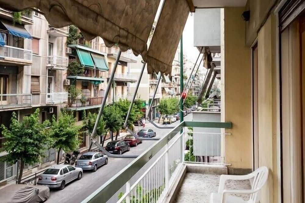 Photo of Patio Balcony in Platia Viktorias