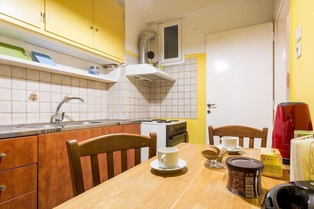 Photo of Livingroom in Platia Viktorias