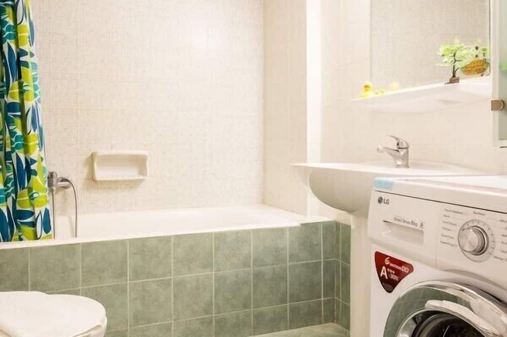 Photo of Bathroom in Platia Viktorias