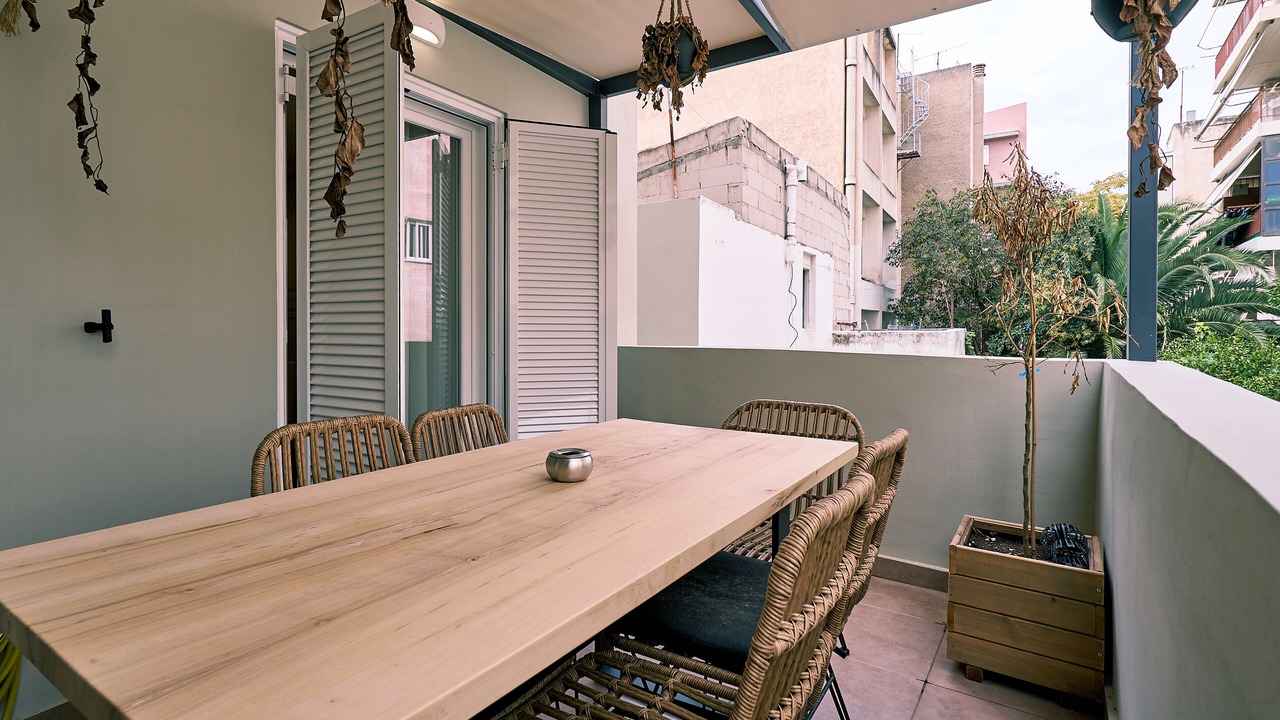 Photo of Patio Balcony in Neos Kosmos