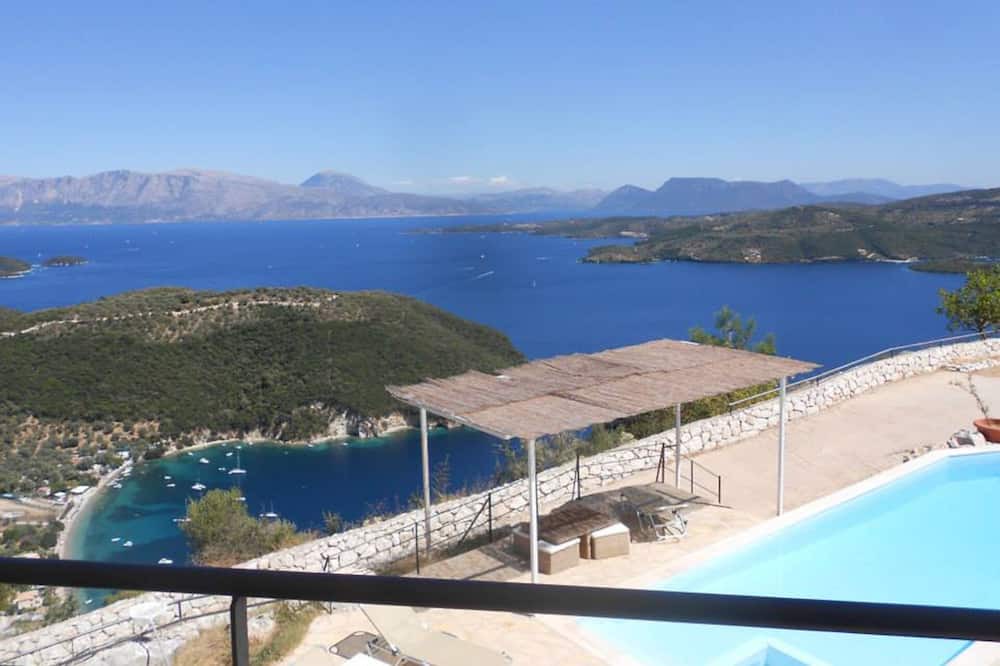 Photo of Outdoor in Katokhorion