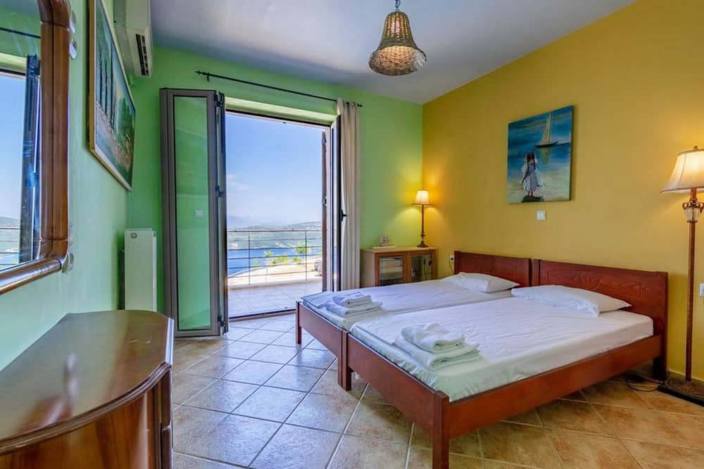 Photo of Bedroom in Katokhorion