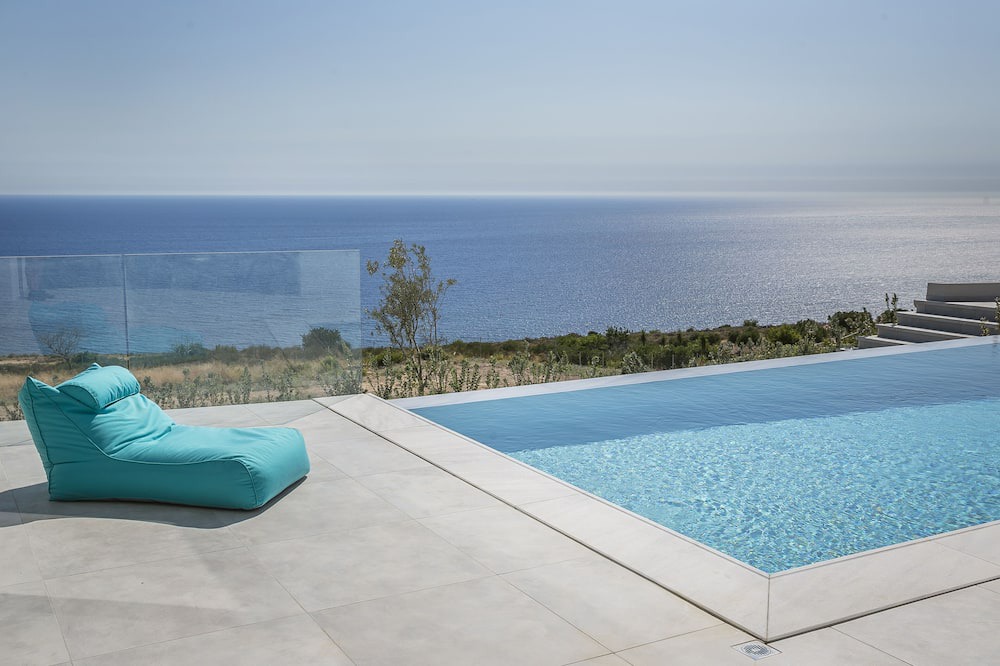 Photo of Outdoor in Plateies