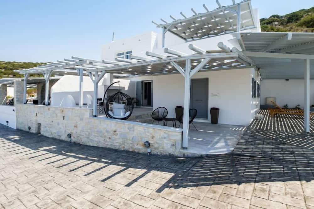 Photo of Outdoor in Paros