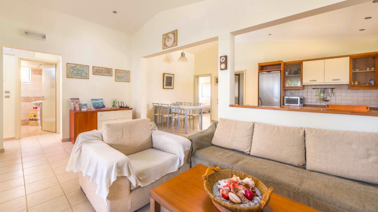 Photo of Livingroom in Gennadi