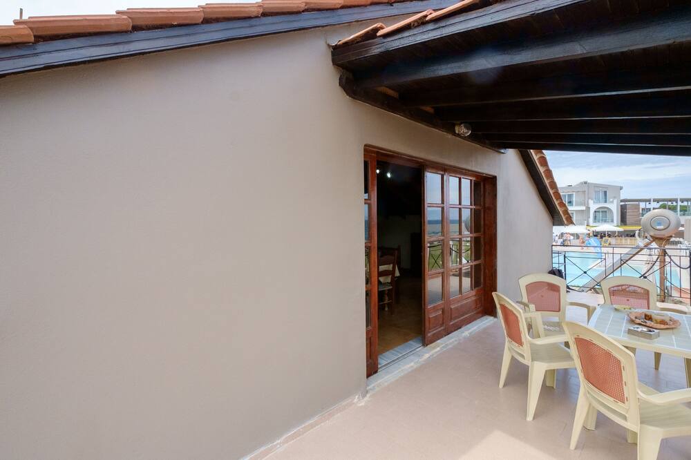 Photo of Patio Balcony in Platanias Town