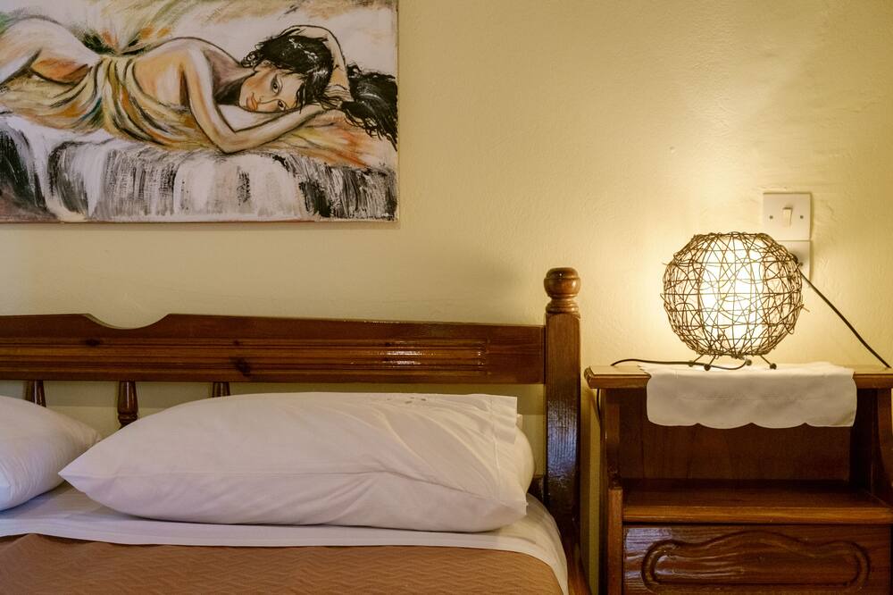 Photo of Bedroom in Platanias Town