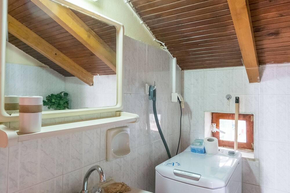 Photo of Bathroom in Platanias Town