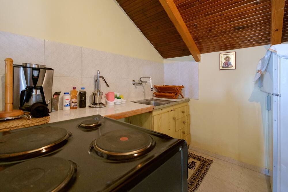 Photo of Kitchen in Platanias Town