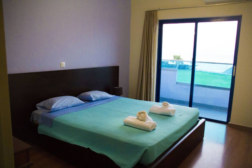 Photo of Others in Ialyssos