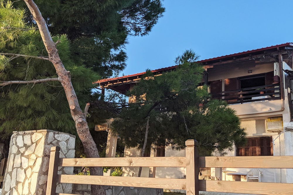 Photo of Outdoor in Metamorfosi