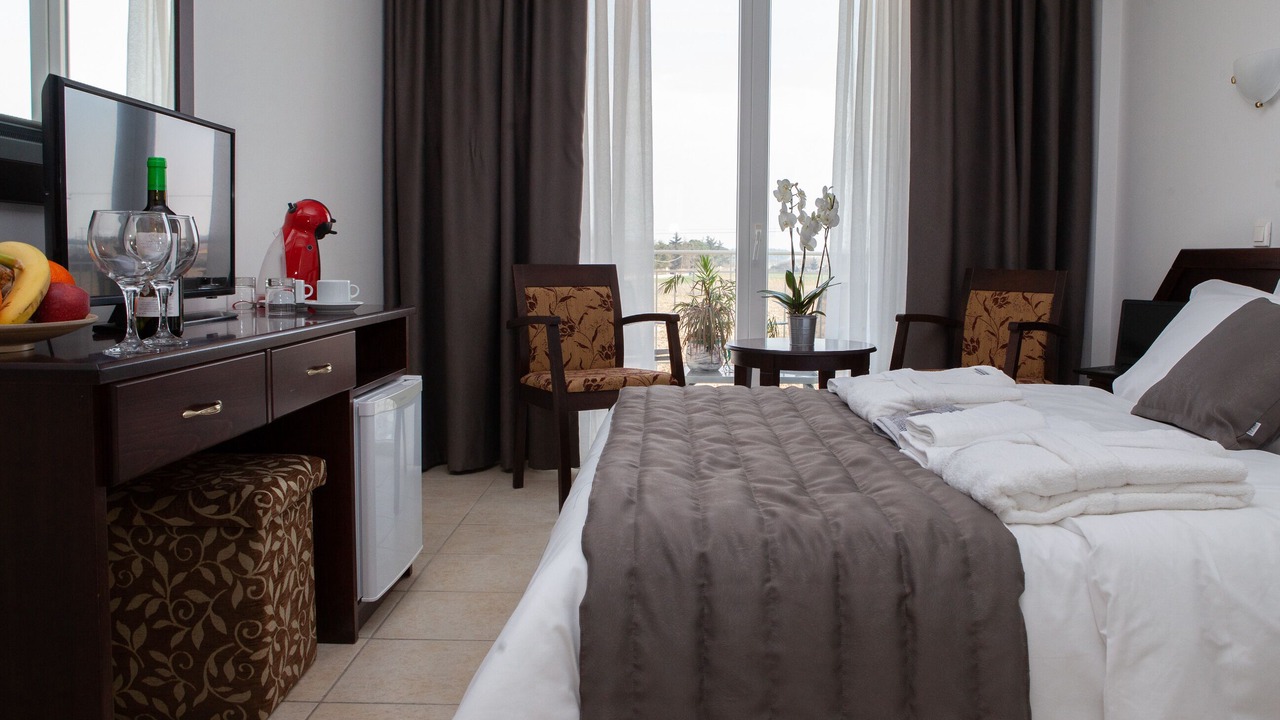 Photo of Bedroom in Thermi
