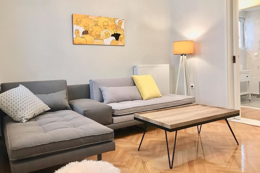 Photo of Livingroom in Petralona