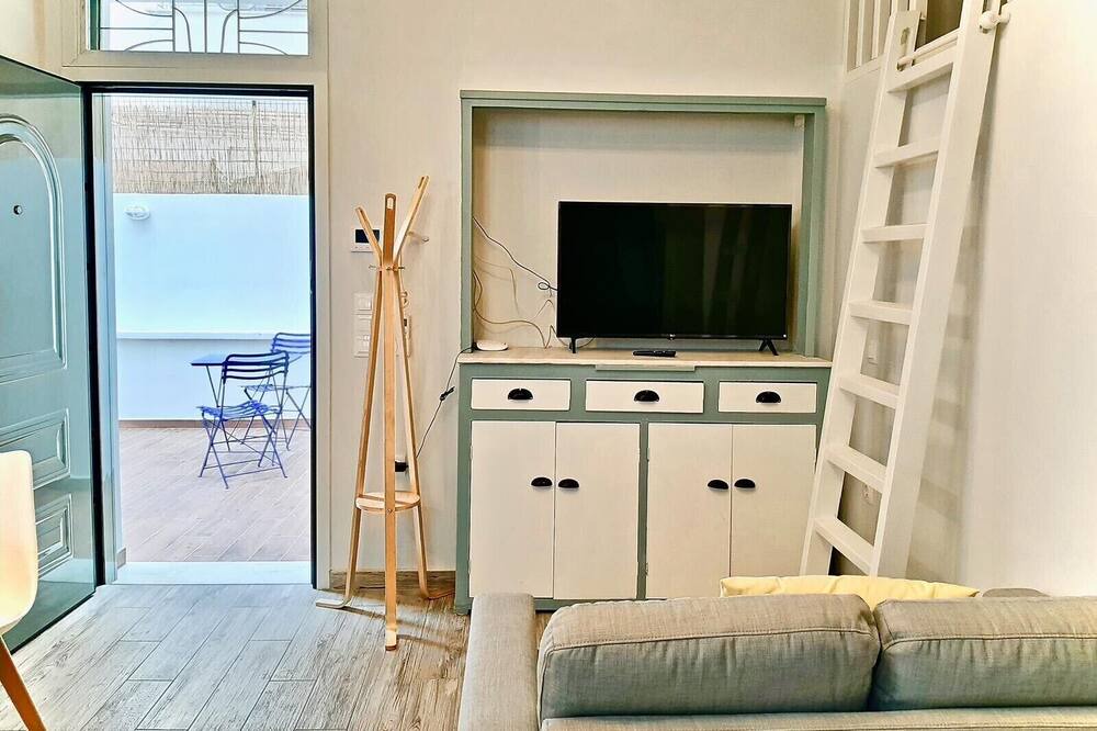 Photo of Livingroom in Petralona