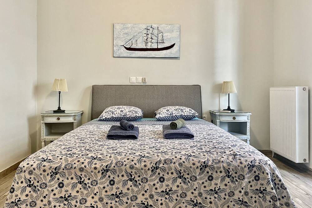 Photo of Bedroom in Petralona