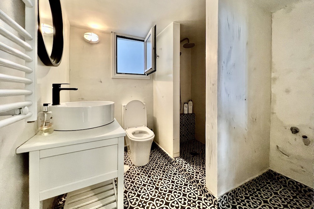 Photo of Bathroom in Petralona