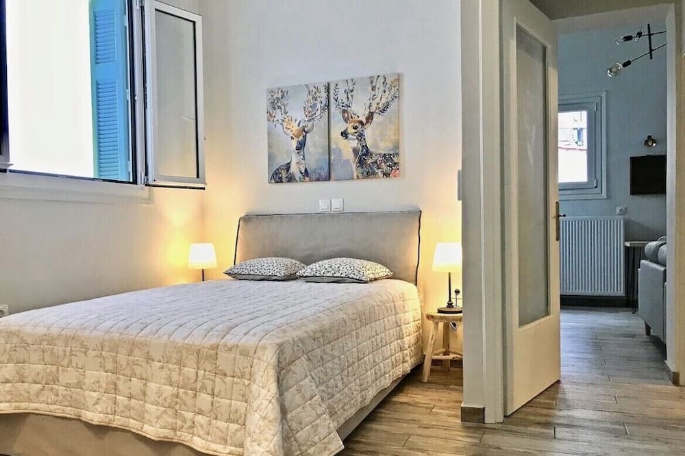 Photo of Bedroom in Petralona