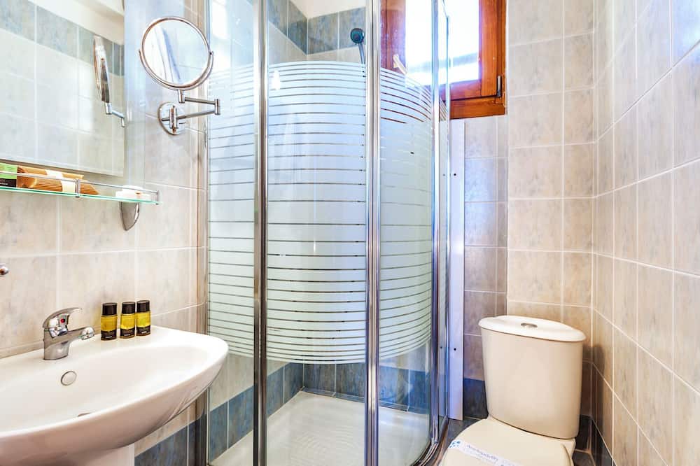 Photo of Bathroom in Keratsini-Drapetsona
