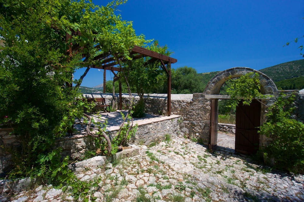 Photo of Outdoor in Mazarakata