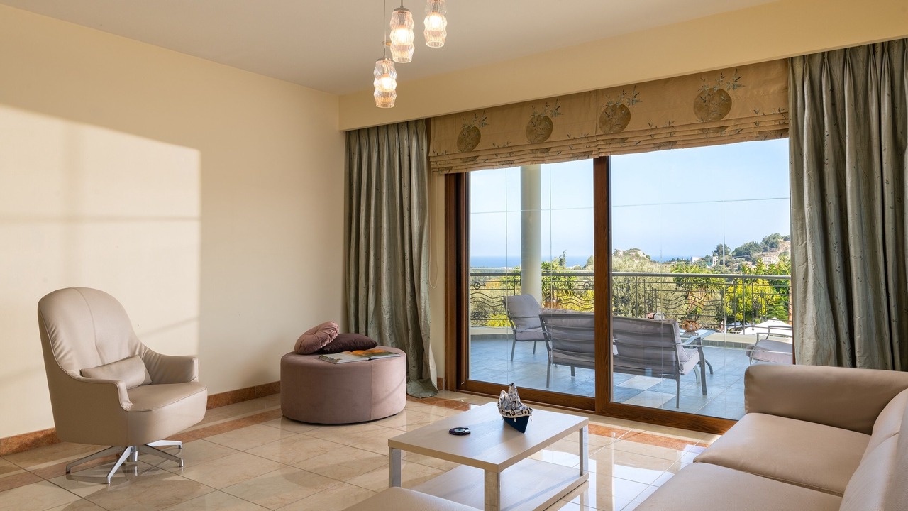 Photo of Livingroom in Asgourou