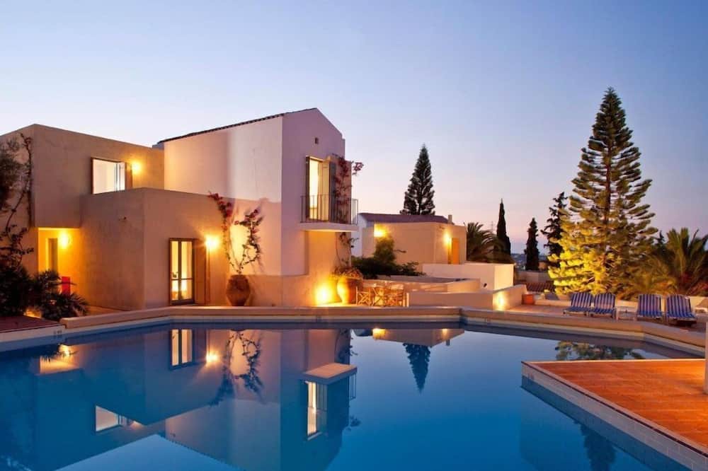 Photo of Outdoor in Koutouloufari