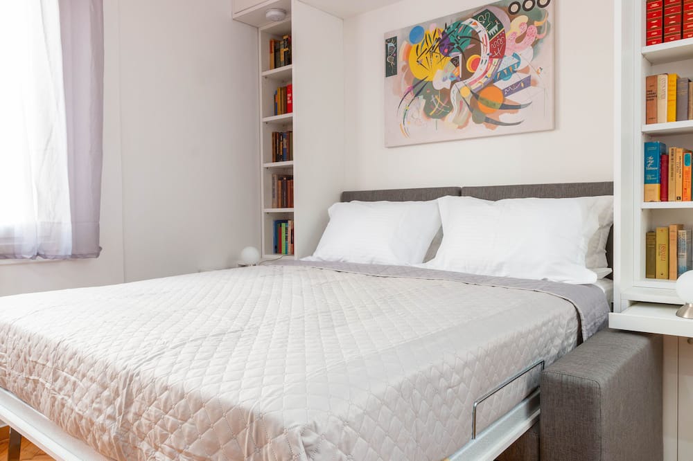 Photo of Bedroom in Plaka